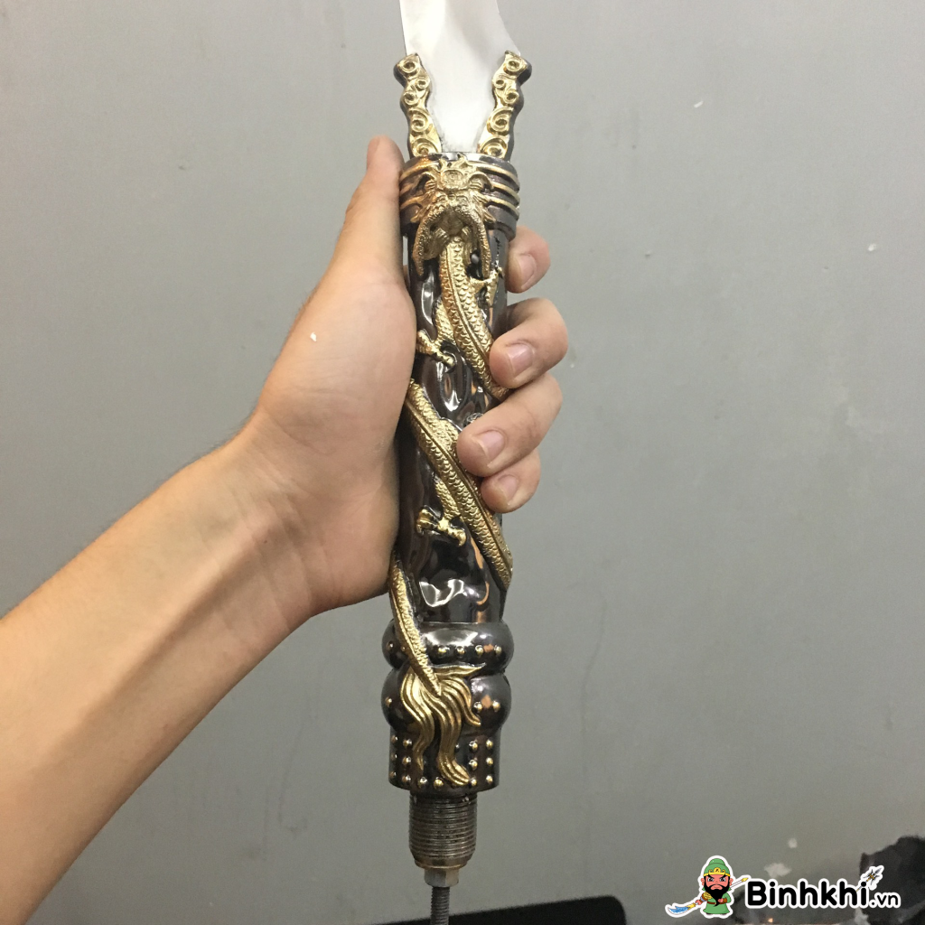 bat xa mau truong phi